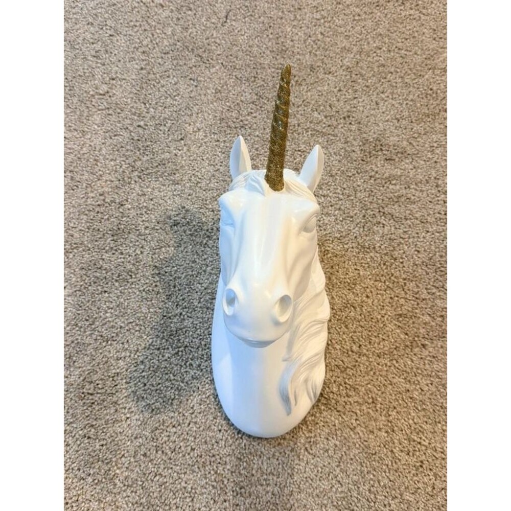Unicorn Wall Mount